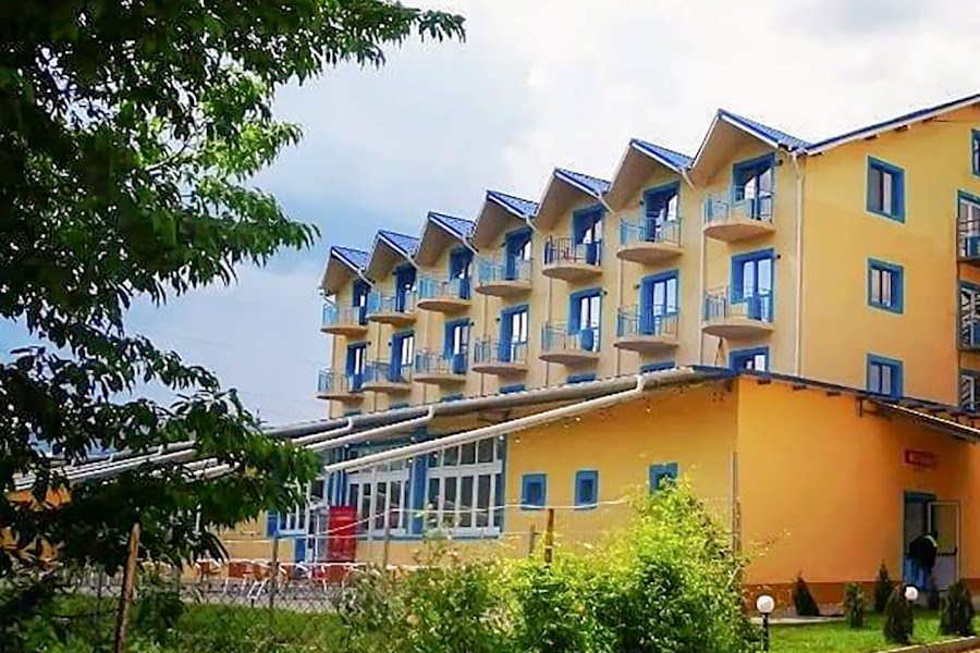 Aqua Park Blue Eden