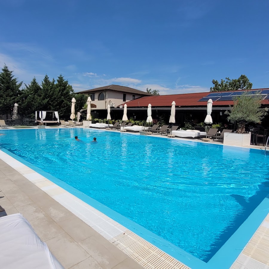 Piscina Spa Domnești